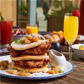 Chicken N' Pancakes